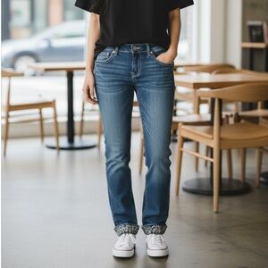 Miss Me Ankle Skinny Signature Jeans with Embellished Back size 27